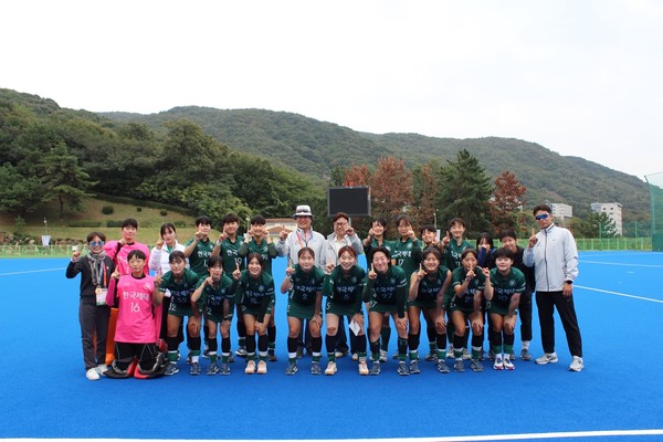 한국체대 女 하키, 전국체전서 서울에 ‘첫’ 우승컵 안겨